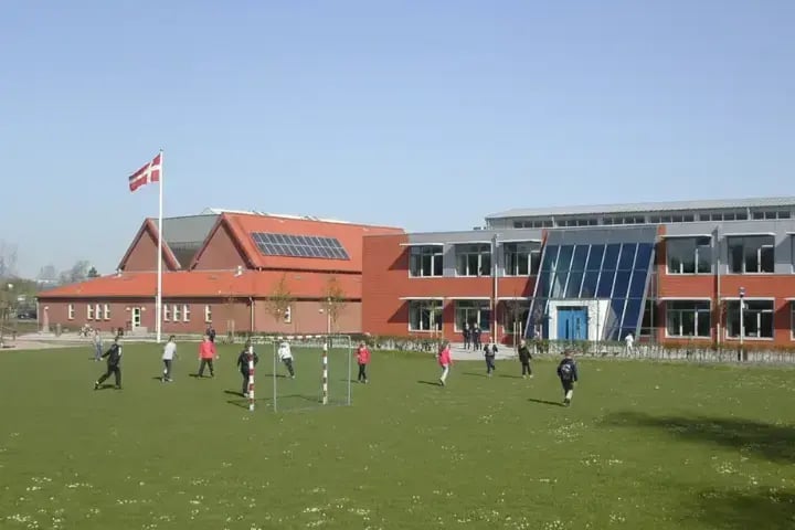 Skole